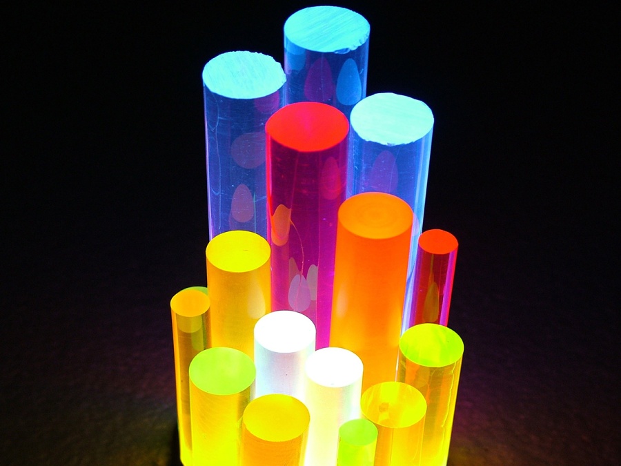 Číra plexi tyč Plexiglas XT LED